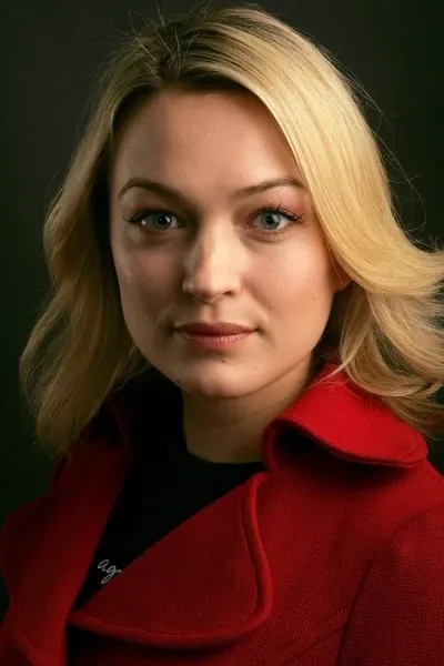 Sophia Myles photo