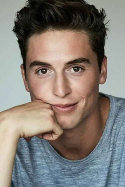 Benito Skinner photo