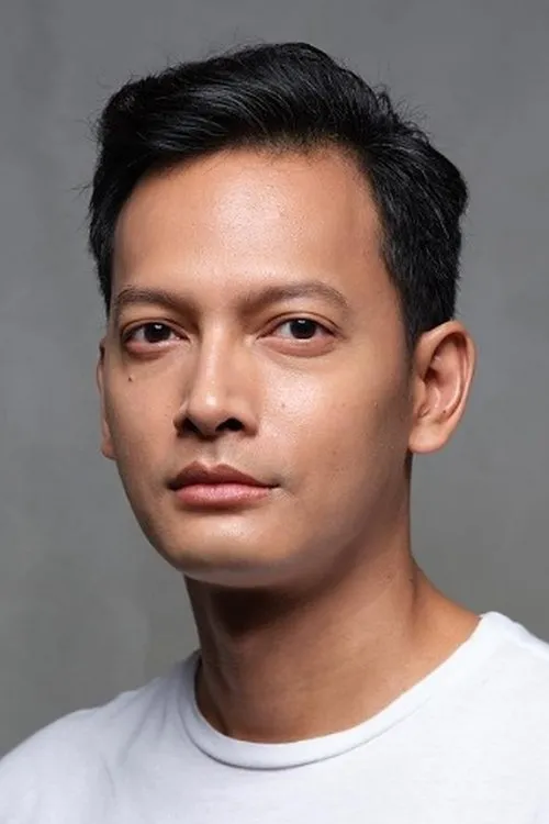 Fedi Nuril photo