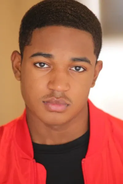 Issac Ryan Brown photo