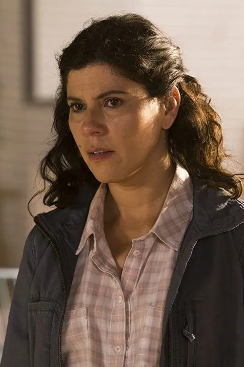 Elena Reyes