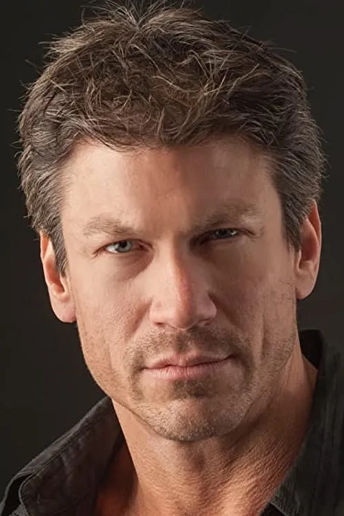 Paul Logan photo