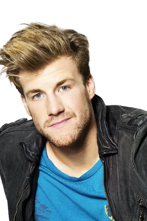 Luke Mockridge photo