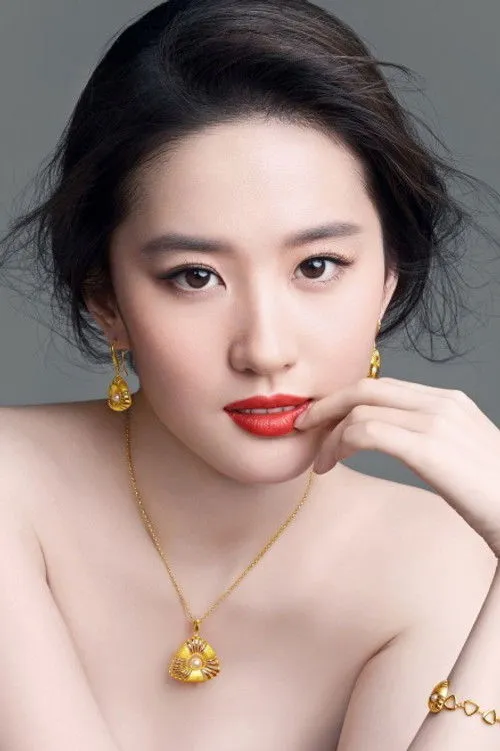 Liu Yifei photo