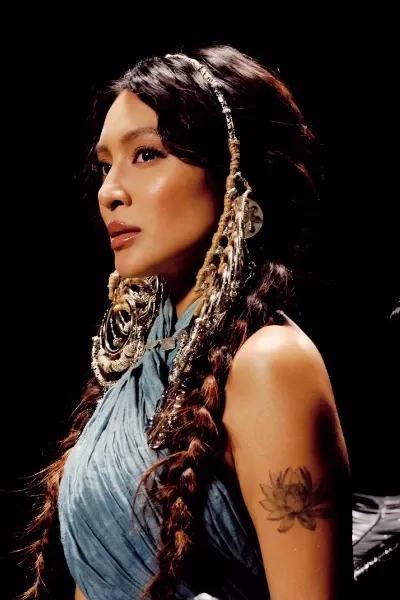 Nadine Lustre photo