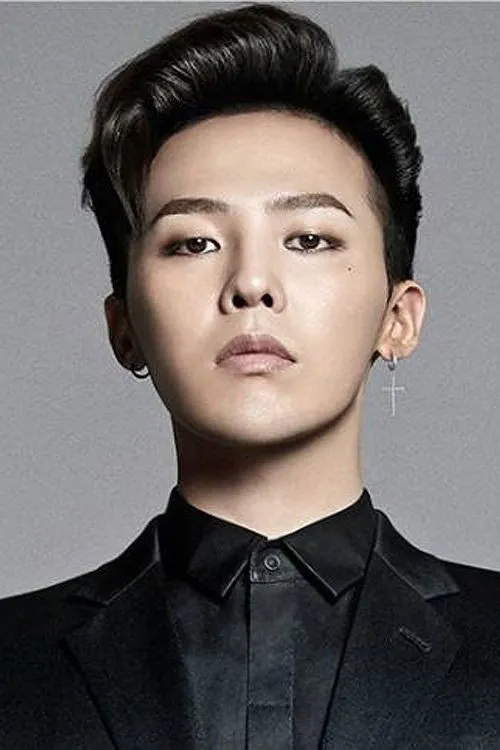 G-DRAGON photo