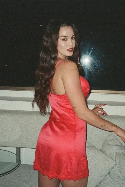 Paris Berelc photo