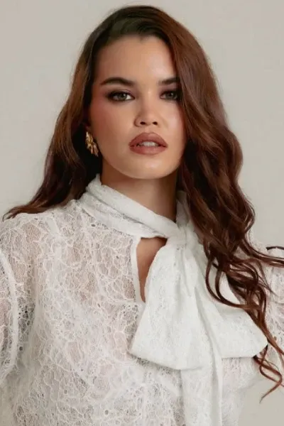 Paris Berelc photo