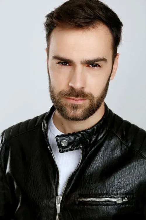 Denis Hanganu photo