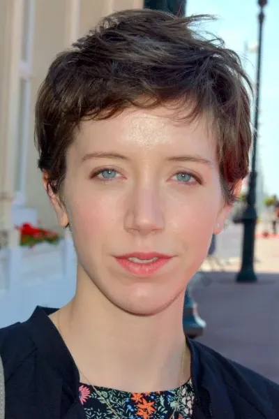 Sara Giraudeau photo
