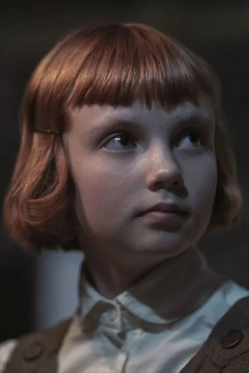 Isla Johnston photo