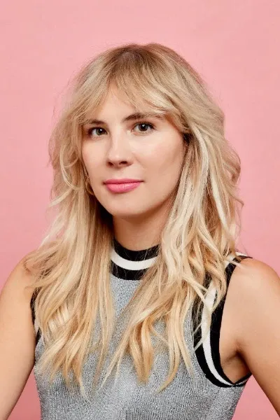 Emily Henry photo