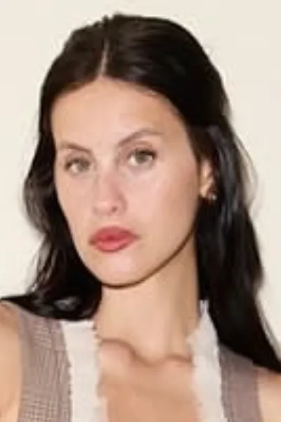 Milena Smit photo