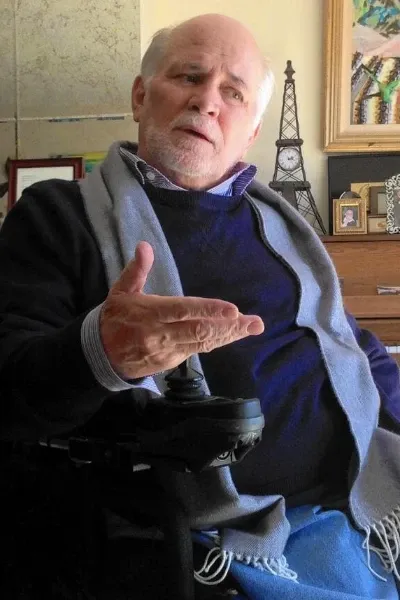 Ron Kovic photo