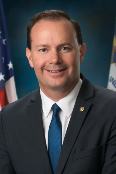 Mike Lee