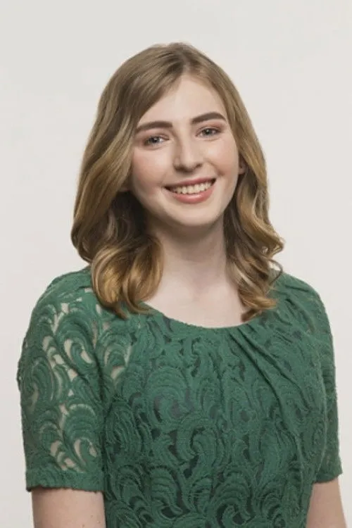 Georgie Stone photo