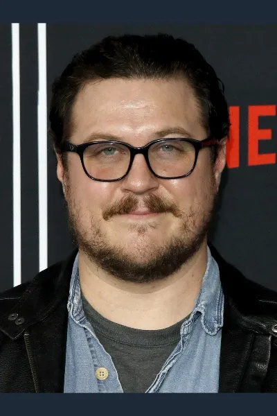 Cameron Britton photo