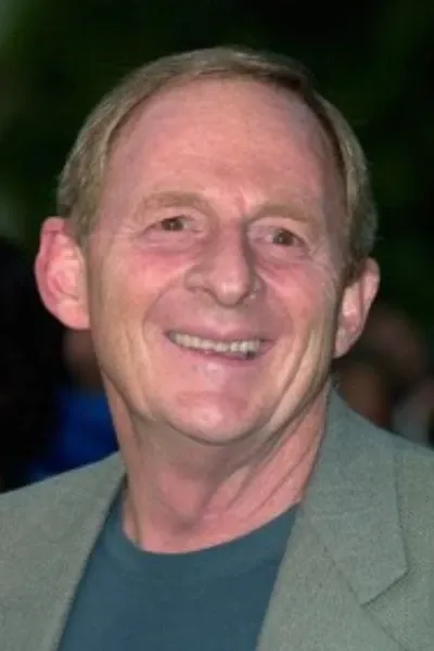 Simon Wincer photo