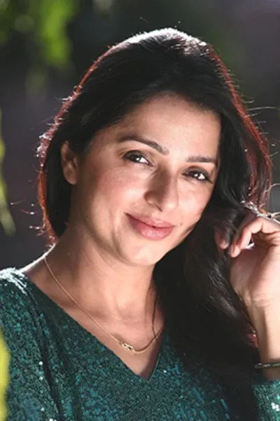 Bhumika Chawla photo