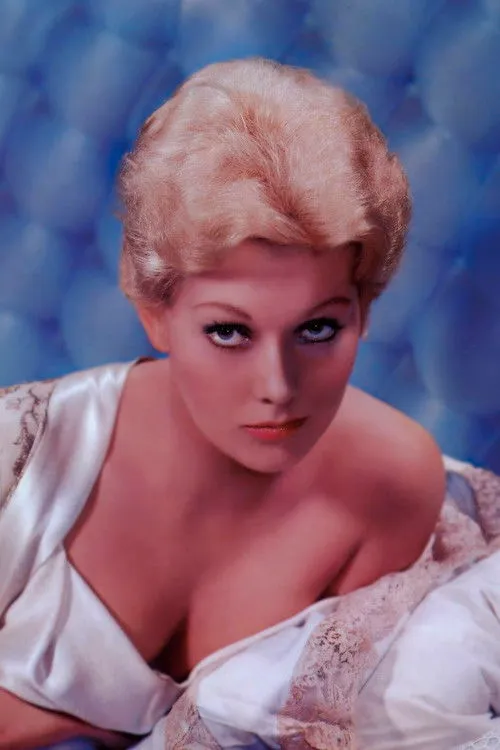 Kim Novak photo