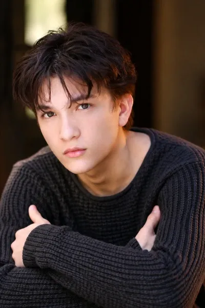 Teo Briones photo