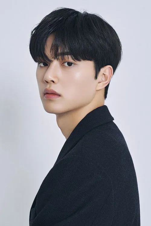 Song Kang photo