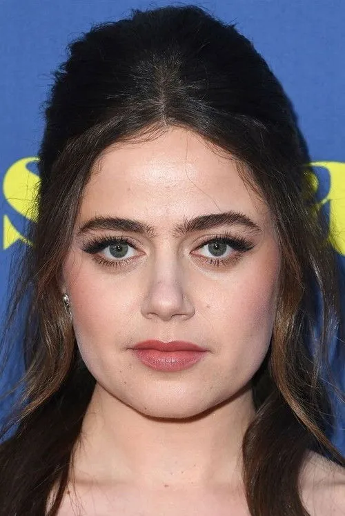 Molly Gordon photo