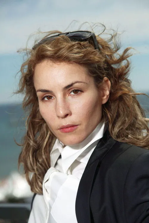 Noomi Rapace photo