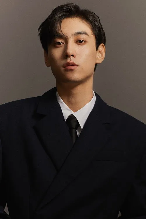 Tian Xuning photo