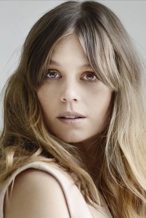 Katja Herbers photo