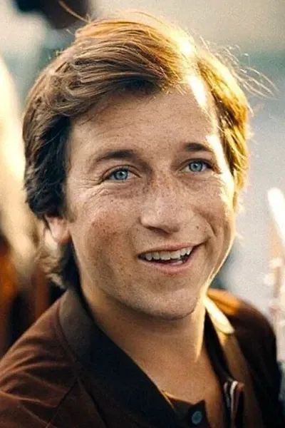 Skyler Gisondo photo