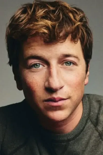 Skyler Gisondo photo