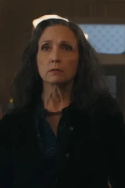 Bebe Neuwirth photo