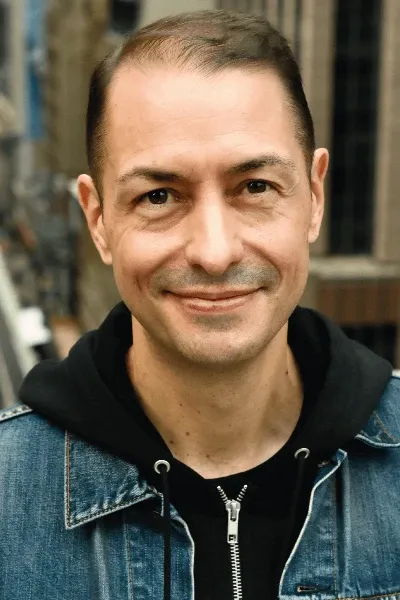 Julián Rebolledo photo