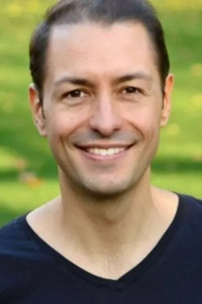 Julián Rebolledo photo