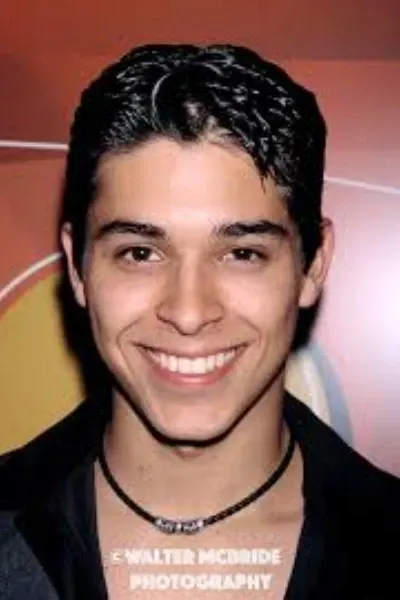 Wilmer Valderrama photo