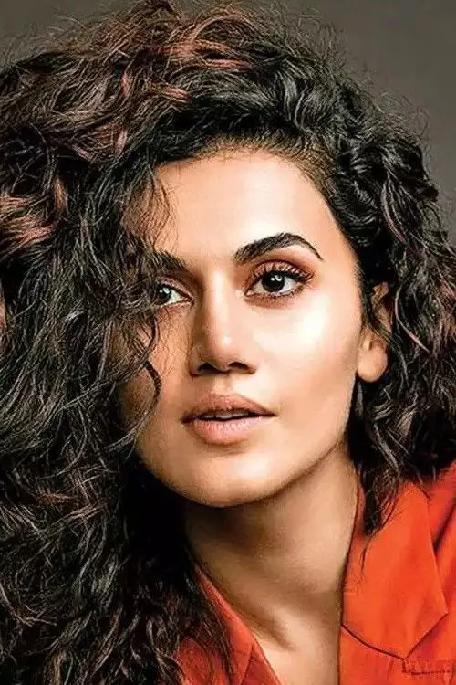 Taapsee Pannu photo