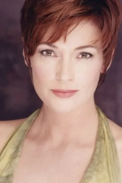 Carolyn Hennesy photo