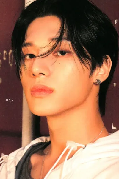Wooyoung photo