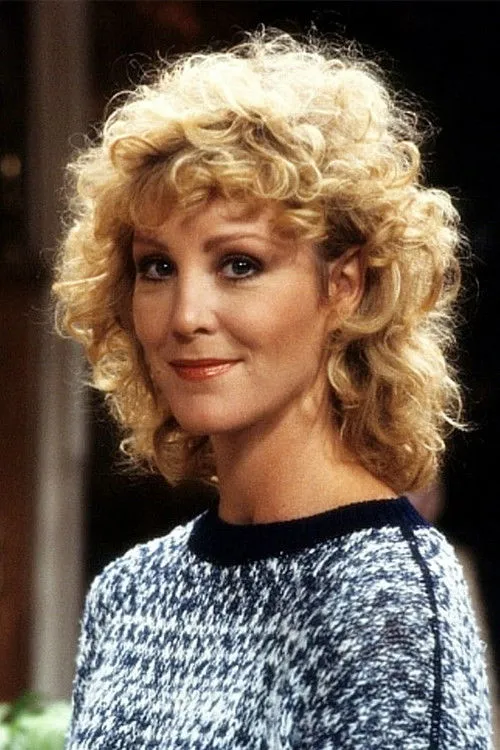 Joanna Kerns photo