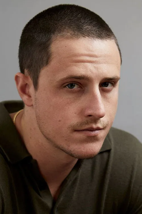 Shane Harper photo