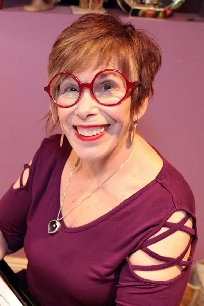 Mona Marshall photo