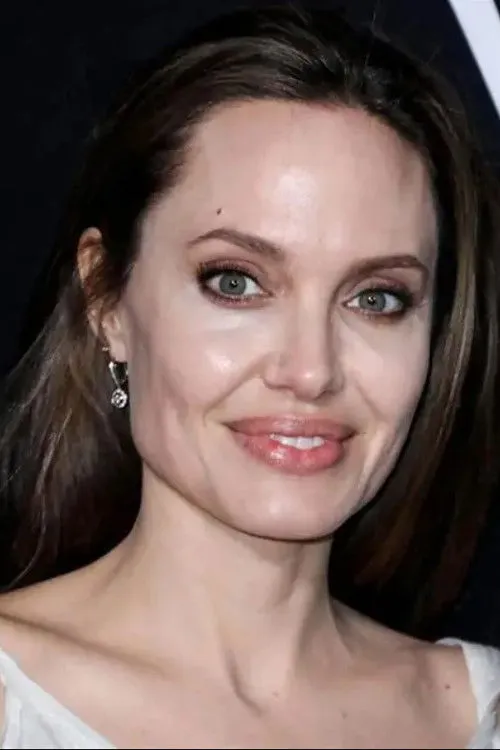 Angelina Jolie photo