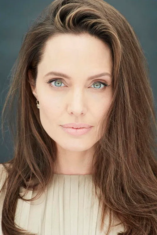 Angelina Jolie photo