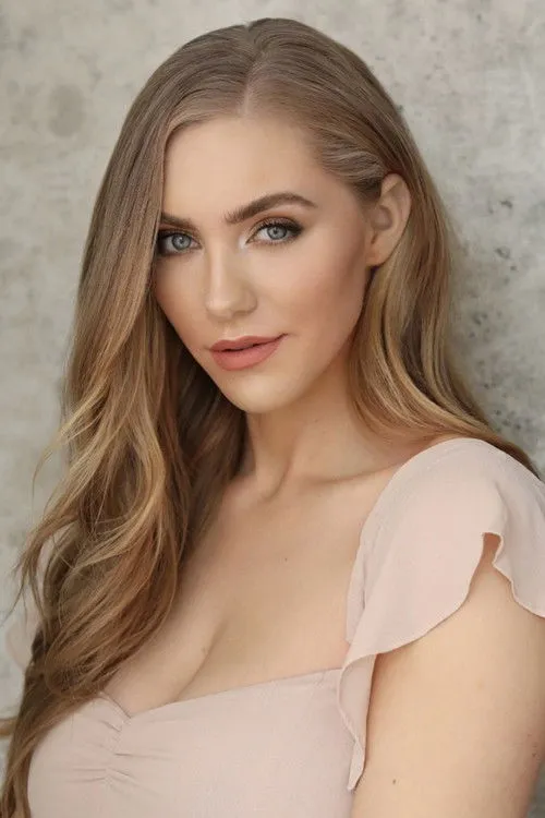 Jessica Sipos photo