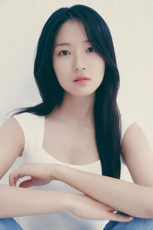 Kim Hye-yoon photo