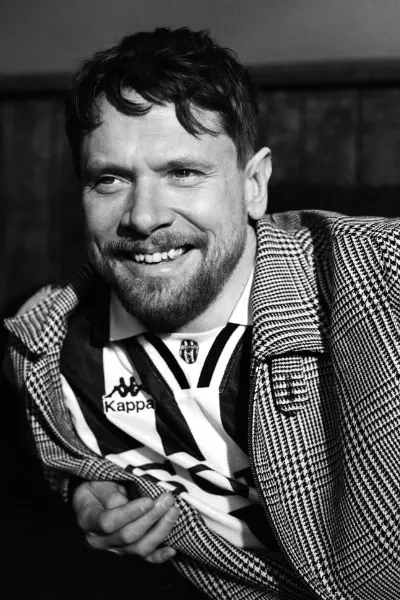 Jack O'Connell photo