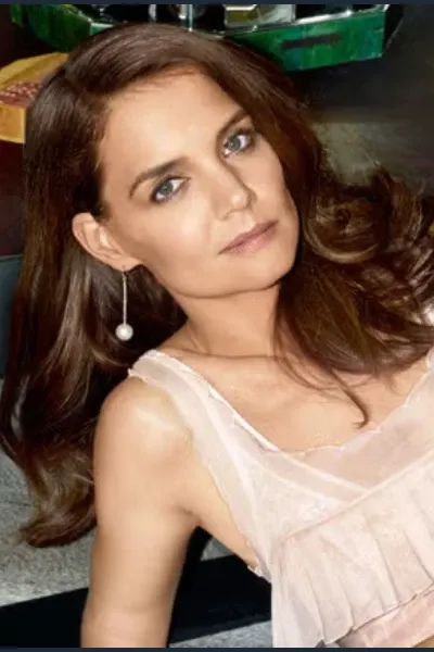 Katie Holmes photo