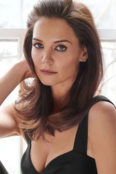 Katie Holmes photo