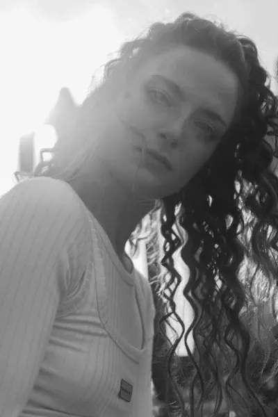 Anna Manuelli photo